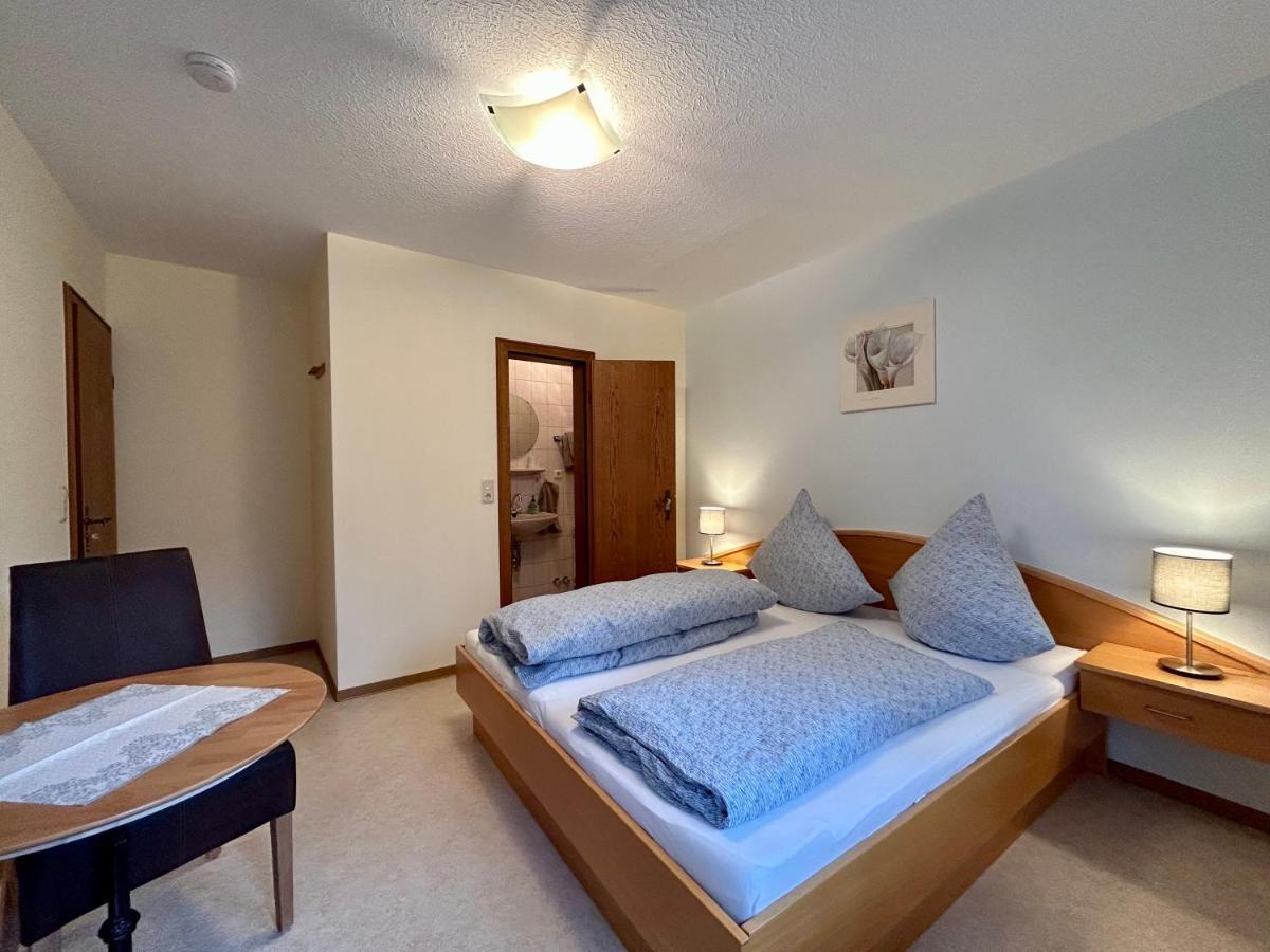 Winzerhaus Im Oberdorf - Fewo U Zimmer - Auch Kombinierbar Эрден Экстерьер фото